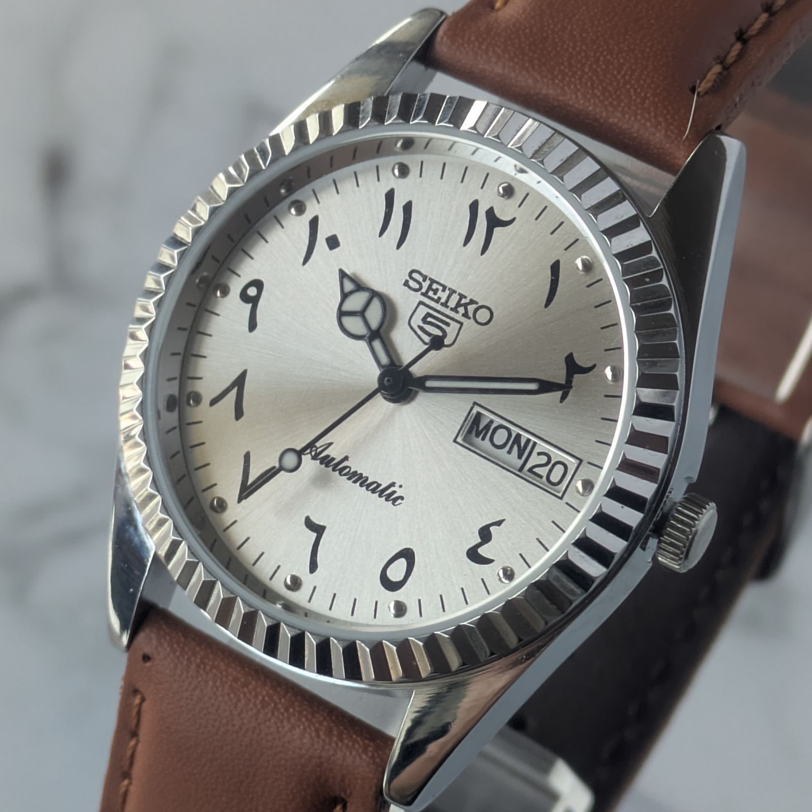 稼働品 SEIKO セイコー5 自動巻き ヴィンテージ シルバー文字盤 サン