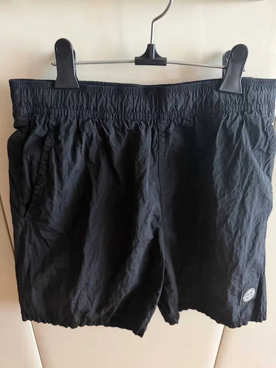 STONE ISLAND ストーンアイランド ナイロン スイムパンツ ハーフパンツ s 出品