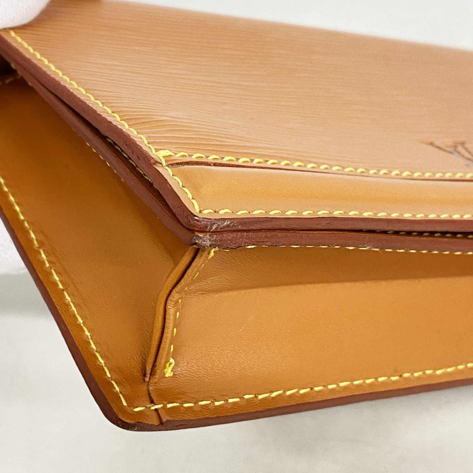 ルイ・ヴィトン(Louis Vuitton) ルイ・ヴィトン バッグ・ポーチ エピ