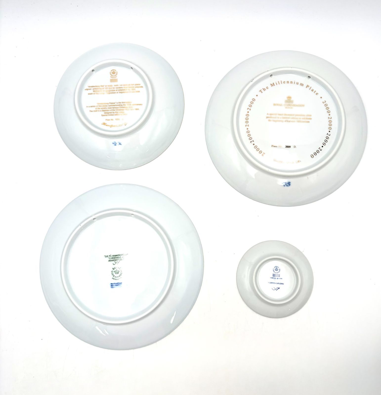 ロイヤルコペンハーゲン RoyalCopenhagen イヤープレート 飾り皿 2000