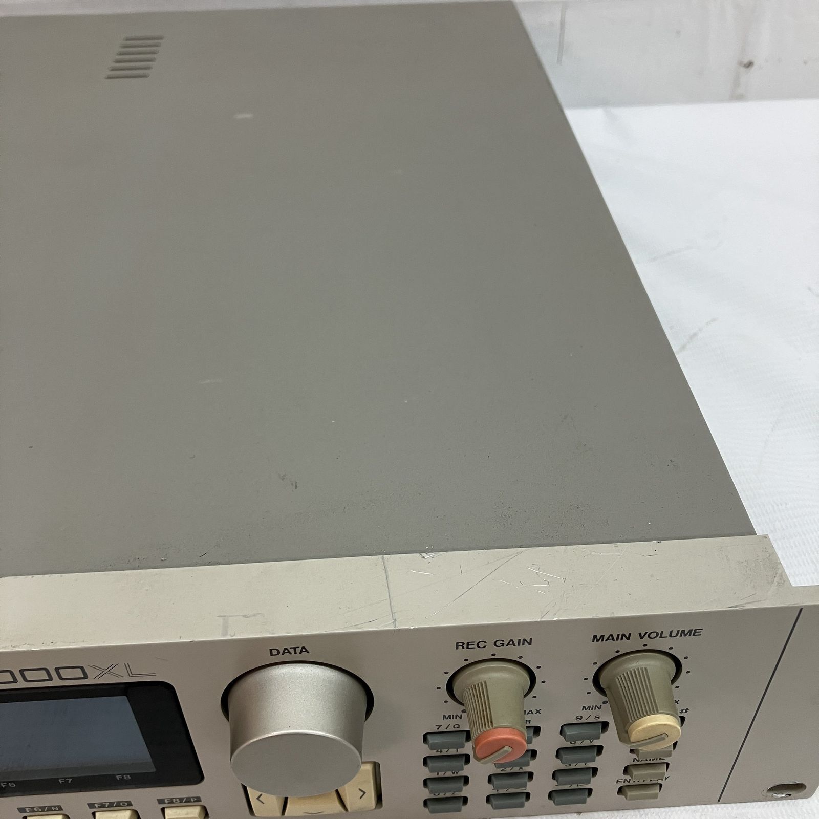 AKAI S3000XL CDドライブ内蔵 サウンド デジタルサンプラー アカイ