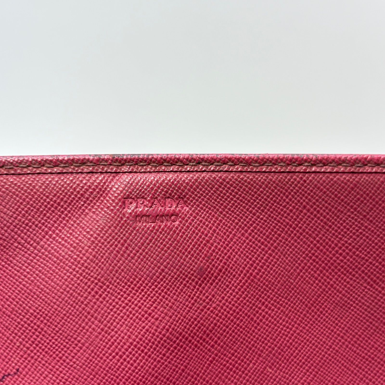 4809 PRADA プラダ 長財布 ピンク サフィアーノレザー チェーン