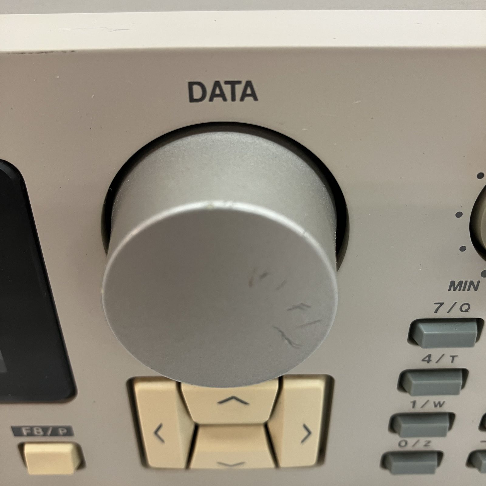 AKAI S3000XL CDドライブ内蔵 サウンド デジタルサンプラー アカイ