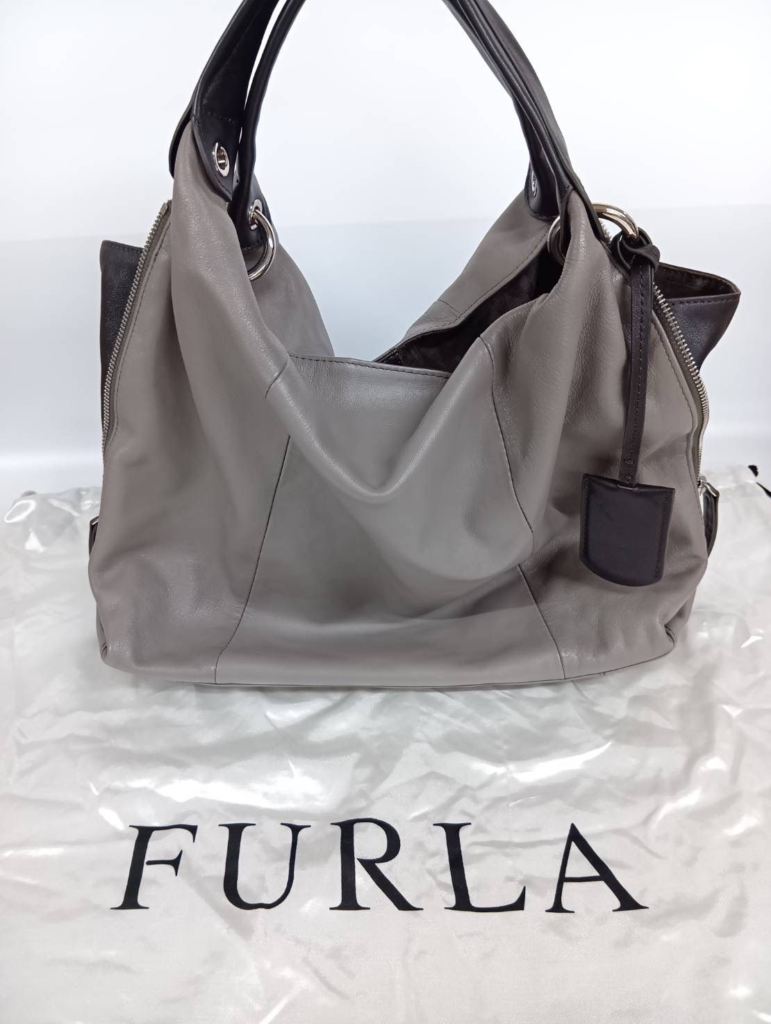 人気モデル フルラ FURLA エリザベス2wayトートバッグ グレージュ