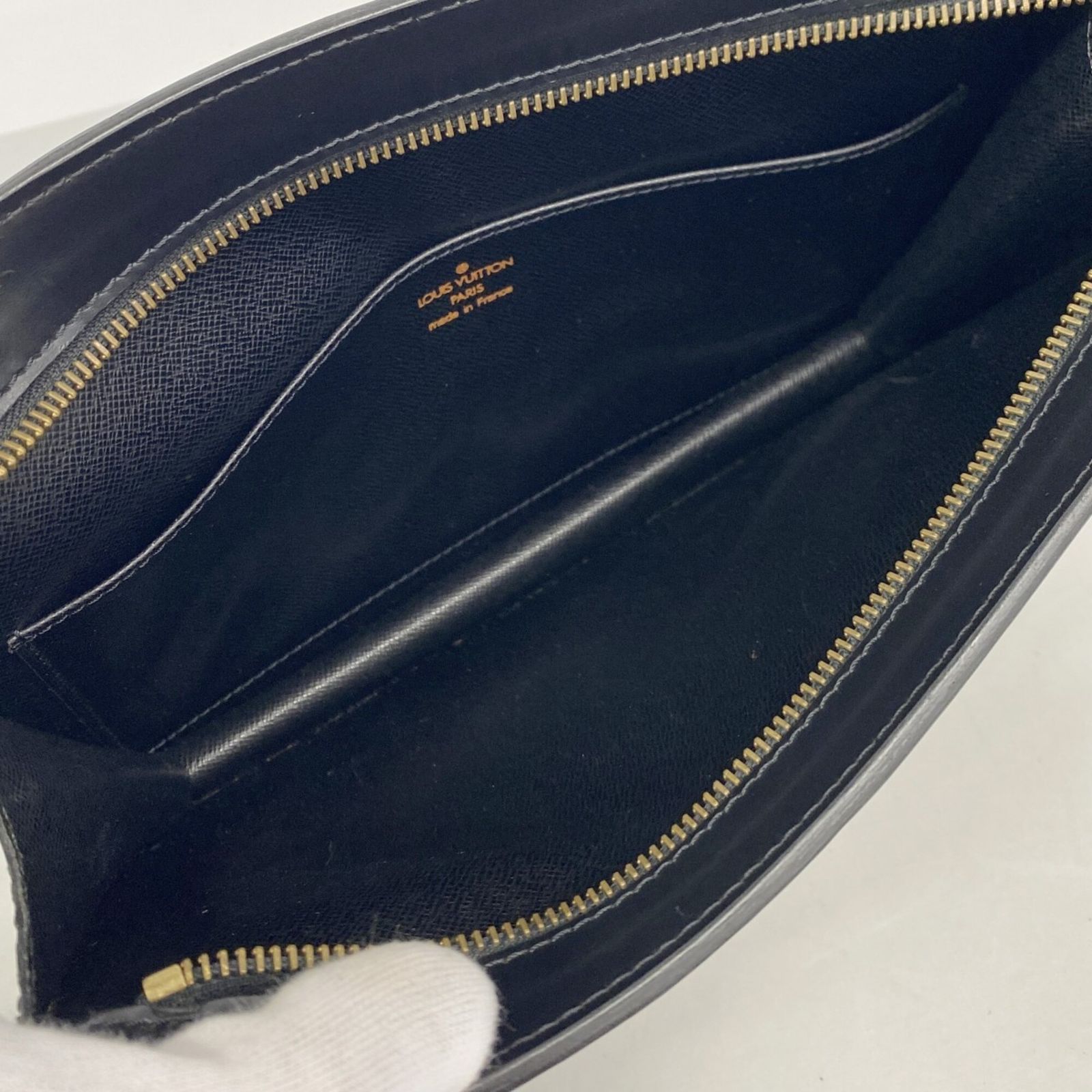 ルイ・ヴィトン(Louis Vuitton) ルイ・ヴィトン クラッチバッグ エピ