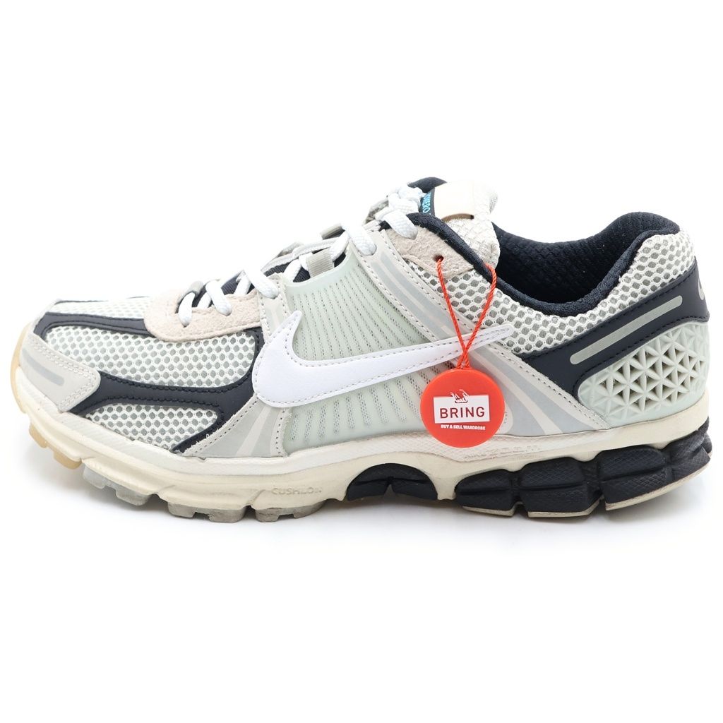 NIKE ナイキ ZOOM VOMERO 5PRM ズーム ボメロ5 ローカットスニーカー ベージュ US8.5/26.5cm FN7649-110 NIKE (ナイキ) ZOOM VOMERO 5PRM ズーム ボメロ5 ローカットスニーカー
