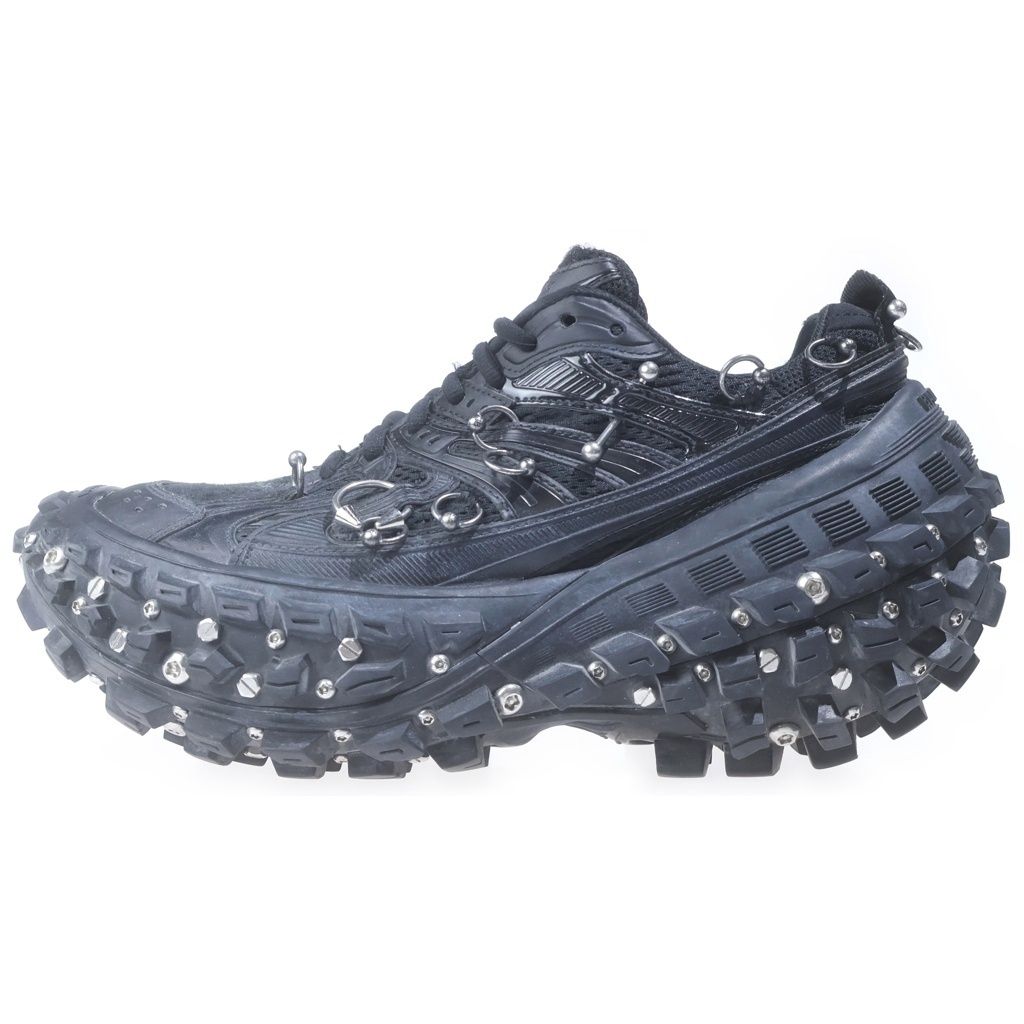 BALENCIAGA (バレンシアガ) Bouncer Screw Sneaker With Piercings