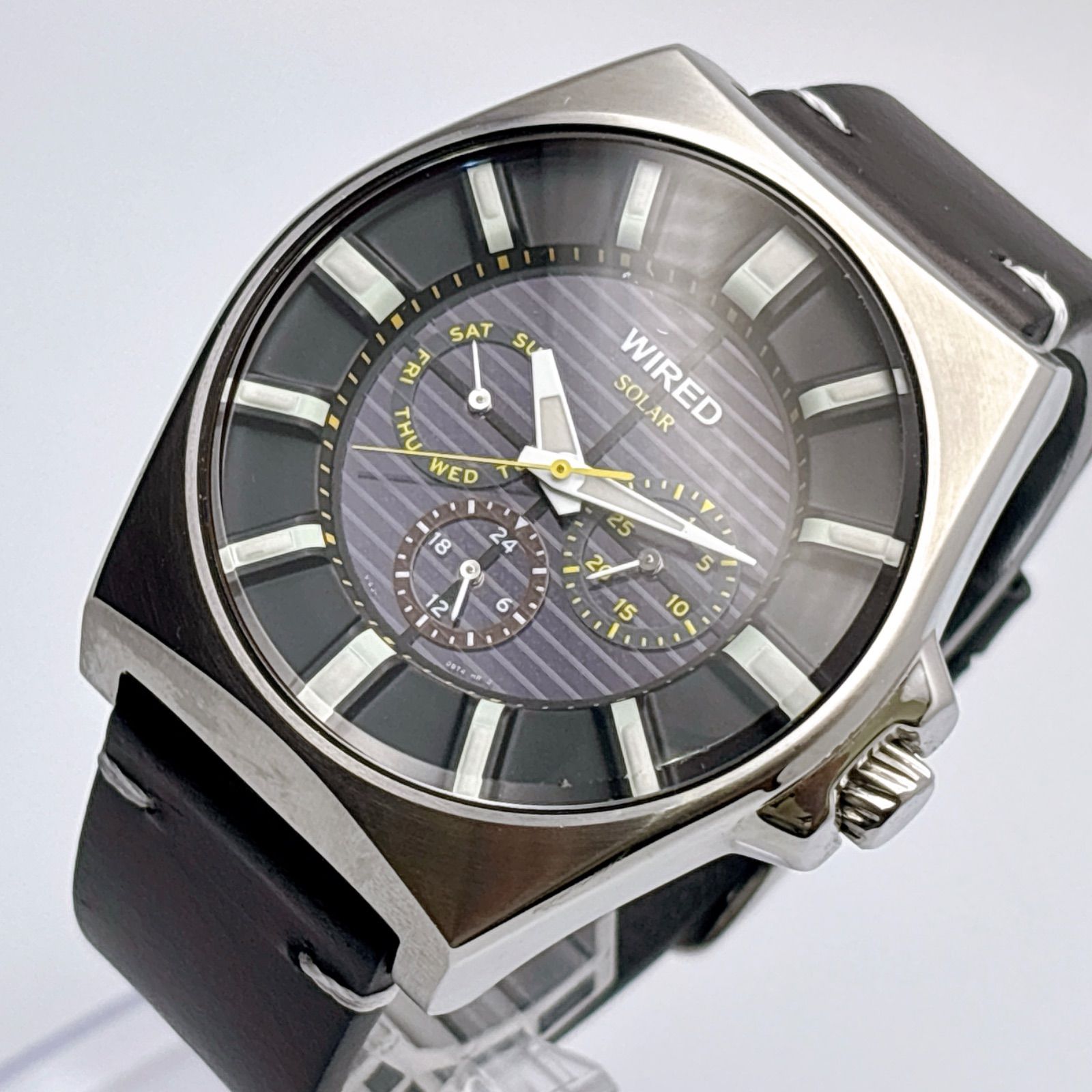 【美品】SEIKO WIRED V14J-0BD0 ソーラー メンズ腕時計 新品ベルト交換済 364