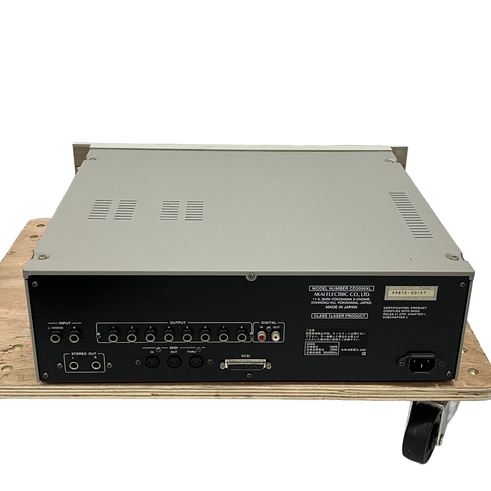 AKAI CD3000XL CDドライブ内蔵 デジタルサンプラー サウンド 音響機材
