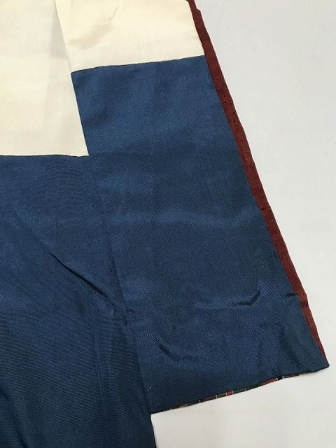 【中古】Mサイズ 紬 正絹 グレー地に唐花模様
