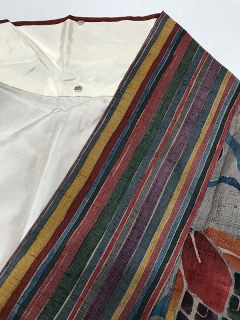 【中古】Mサイズ 紬 正絹 グレー地に唐花模様