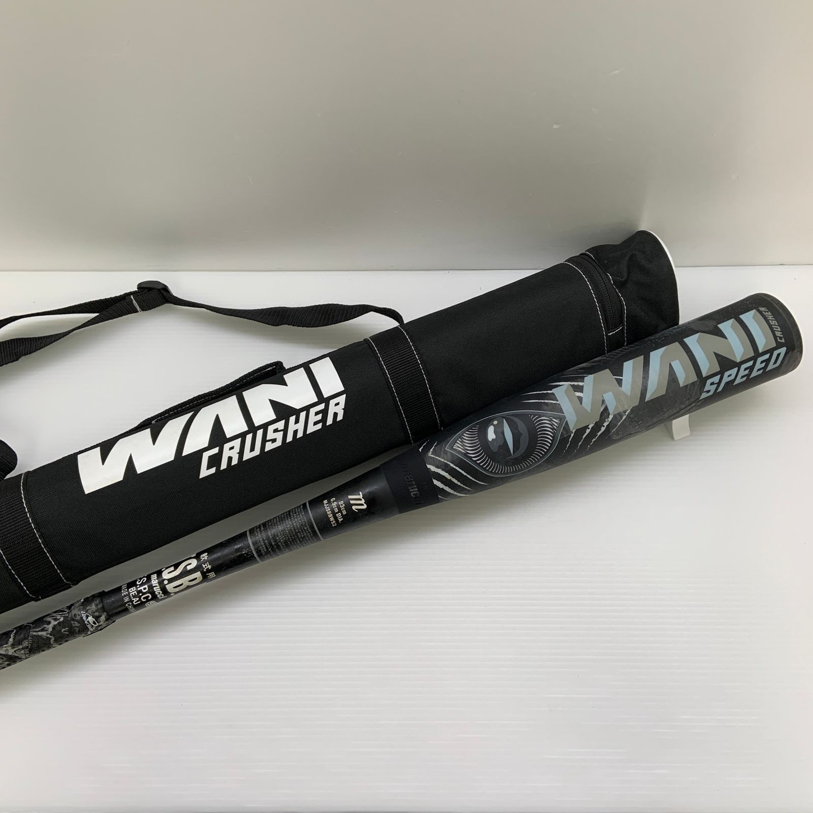 マルーチ marucci ワニクラッシャー 軟式 大人 一般 FRP製バット MJJSBBWC  中古 ケース付き 野球 8123 マルーチ marucci ワニクラッシャースピード 軟式 大人 一般 FRP製
