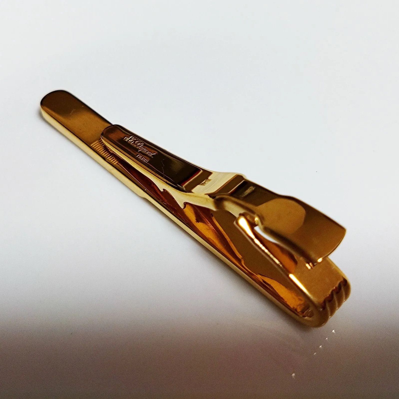 美品 エステーデュポン S.T. Dupont ネクタイピン ゴールド Dロゴ