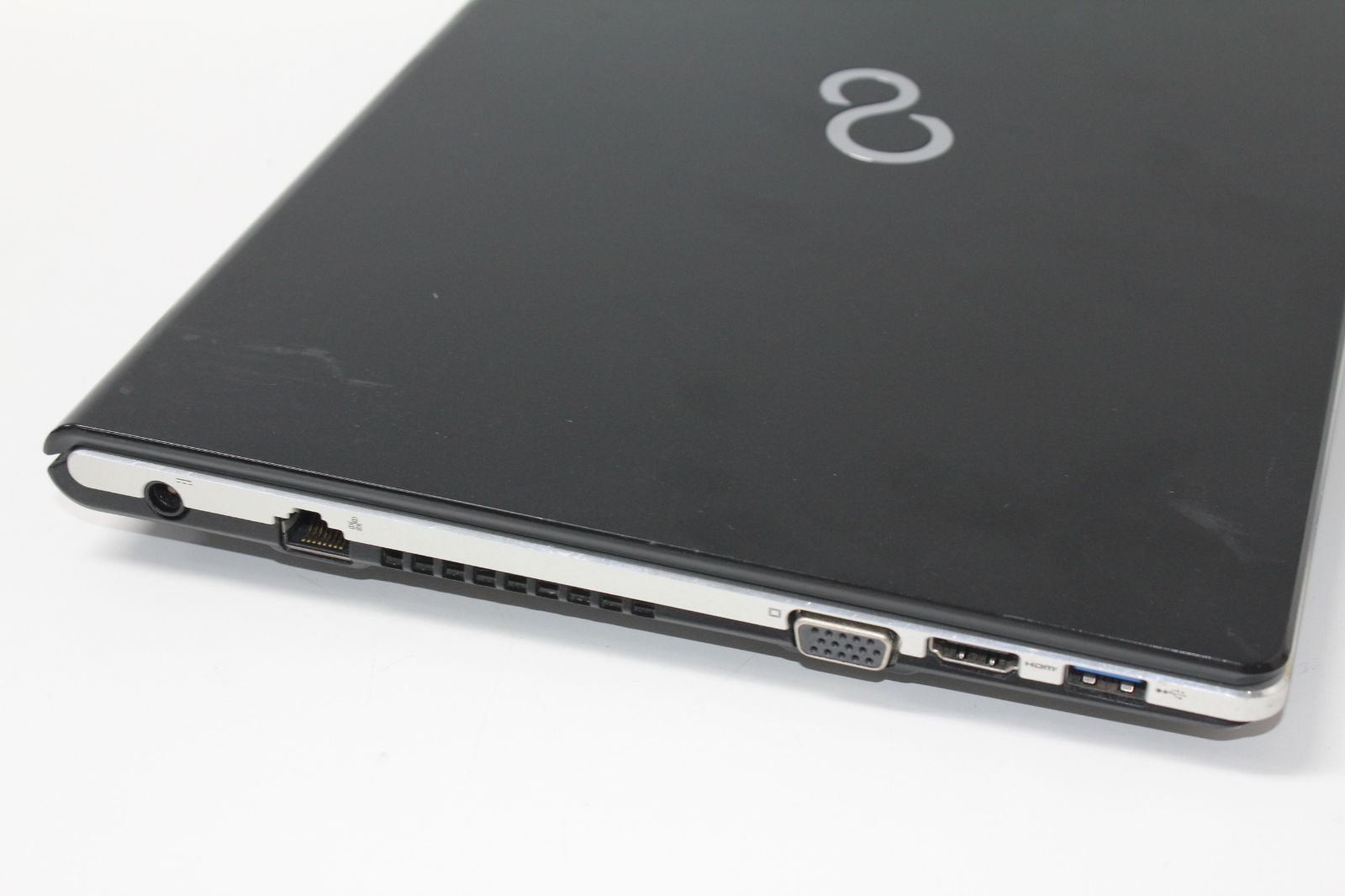 中古】富士通 LIFEBOOK WS1/T Core i5/SSD256GB 8GB - メルカリ
