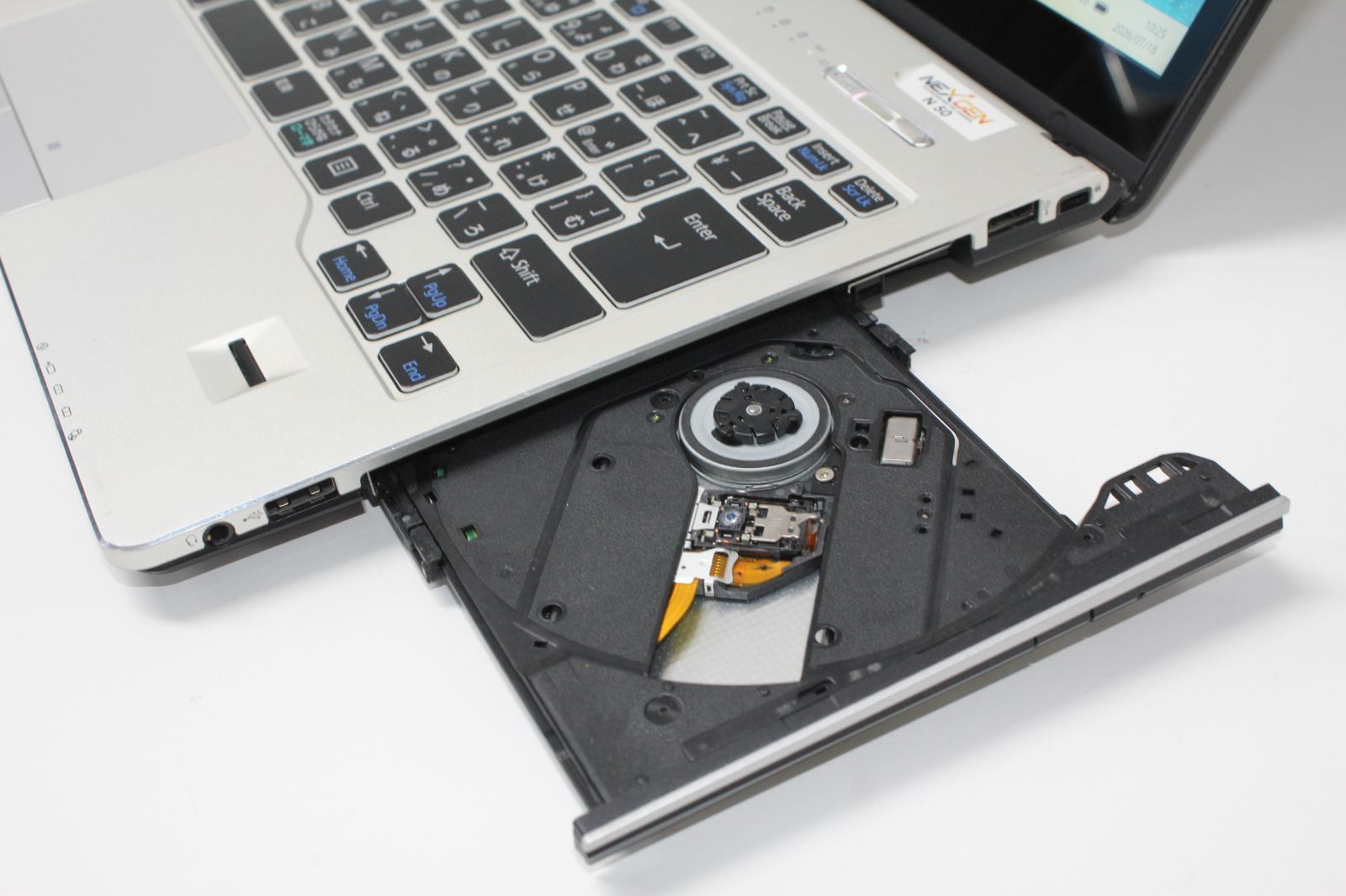 中古】富士通 LIFEBOOK WS1/T Core i5/SSD256GB 8GB - メルカリ