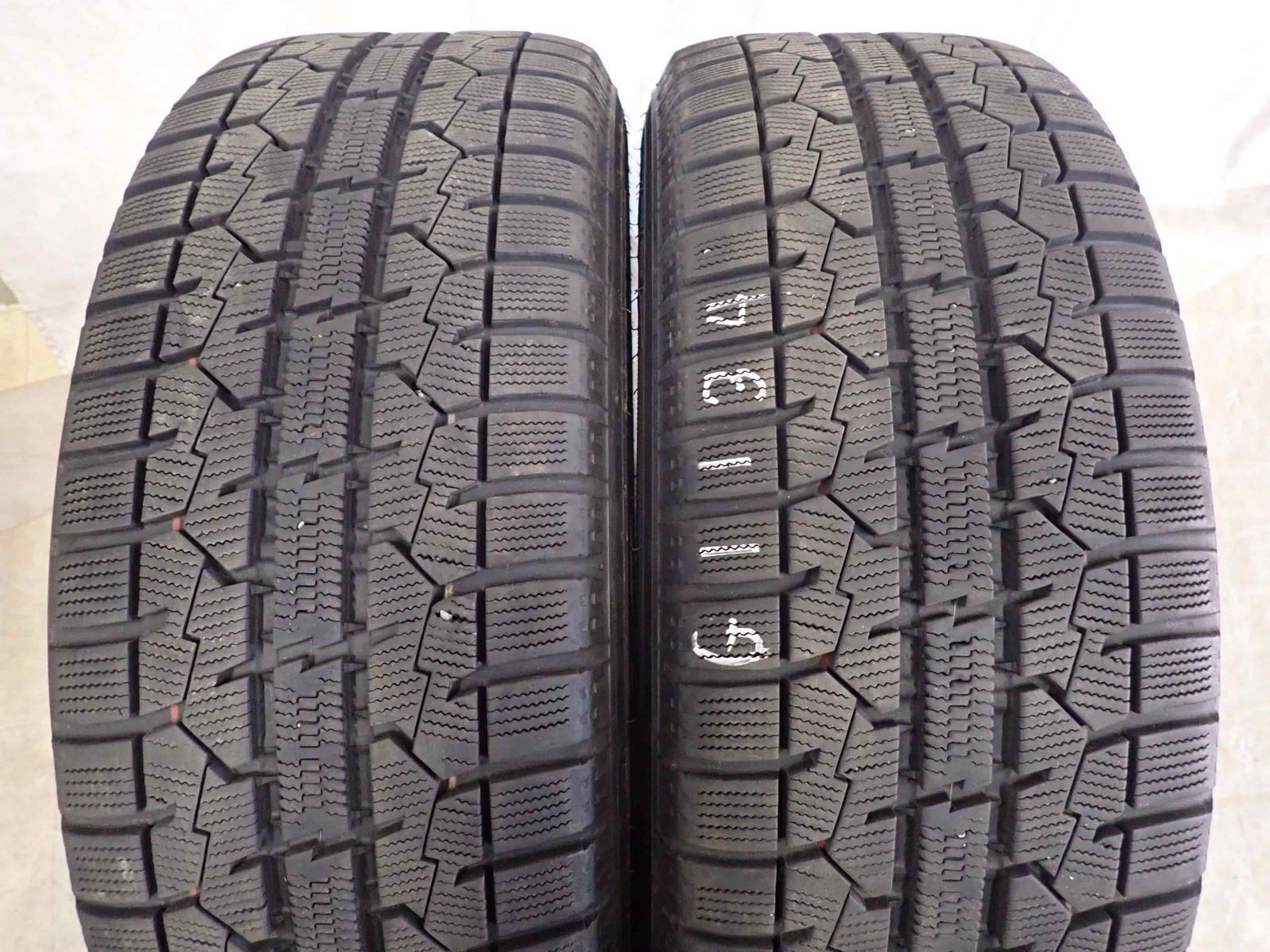 特売品 冬4本SET 会社宛送料無料 215/55R17×7J 94Q トーヨー