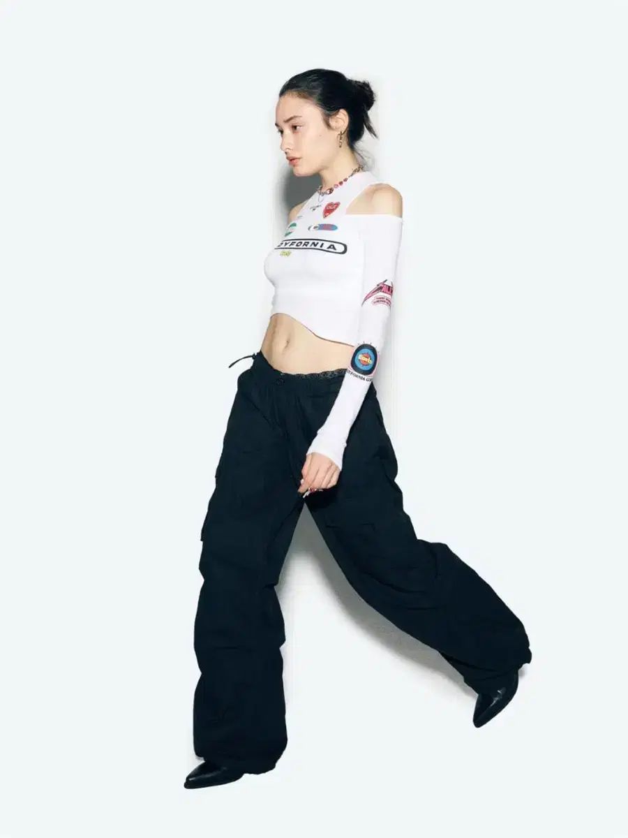 アズイフ캘リー・パラシュート・カーゴ・パンツ・ブラック