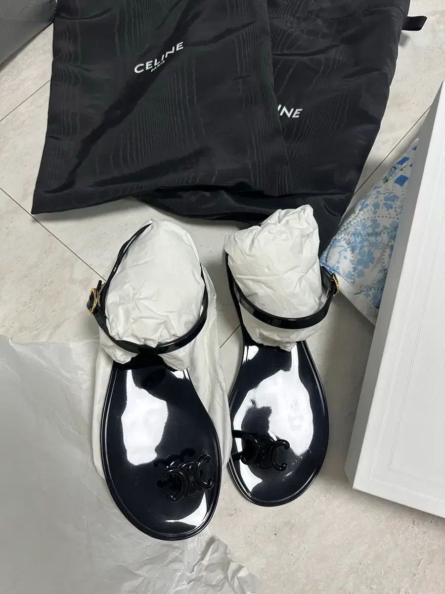 Celine セリーヌ サンダル