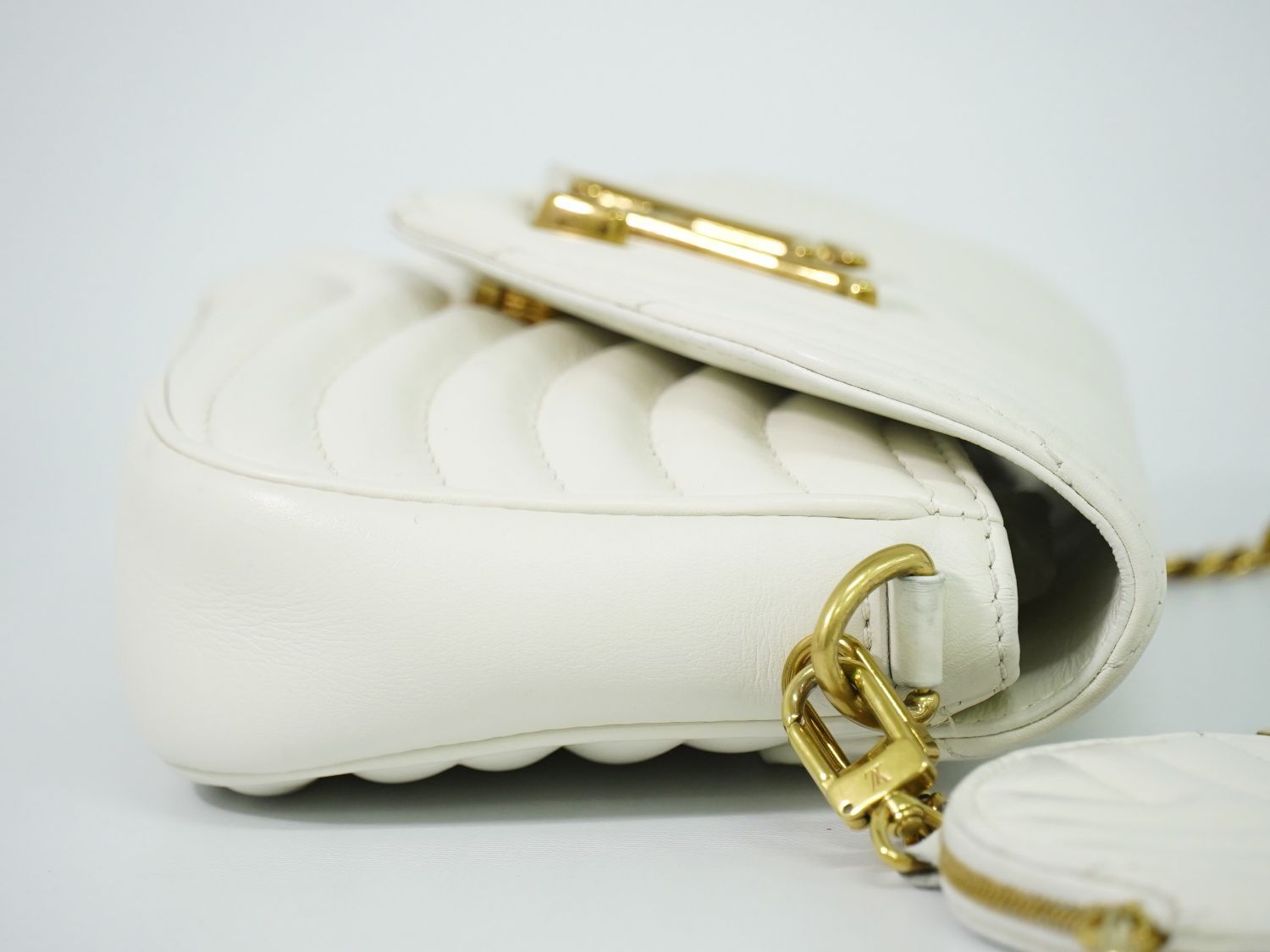 本物 ルイヴィトン LOUIS VUITTON LV ニューウェーブ ミュルティ