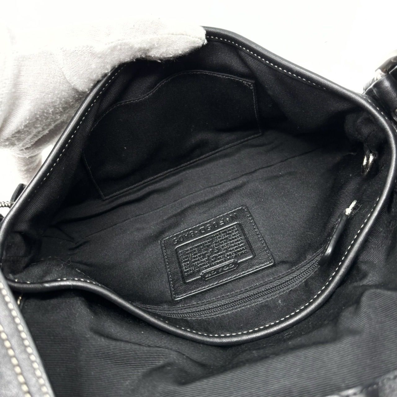 【良品】coach y2k soho leather handbag shoulder belt silverparts black unisex コーチ ハンドバッグ