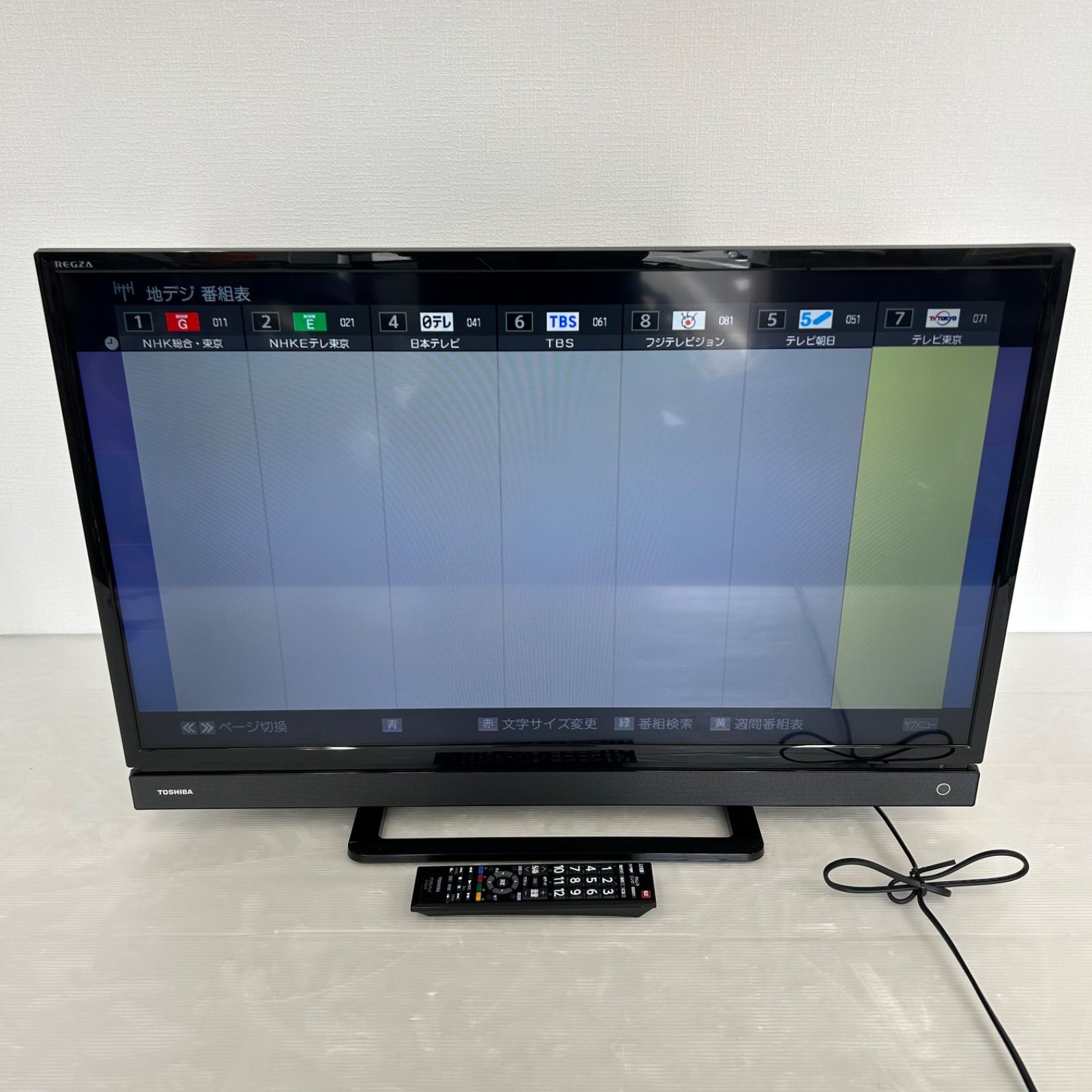 ☆TOSHIBA 東芝 ☆32型 液晶テレビ 32S21 2018年製 ブラック リモコン付き