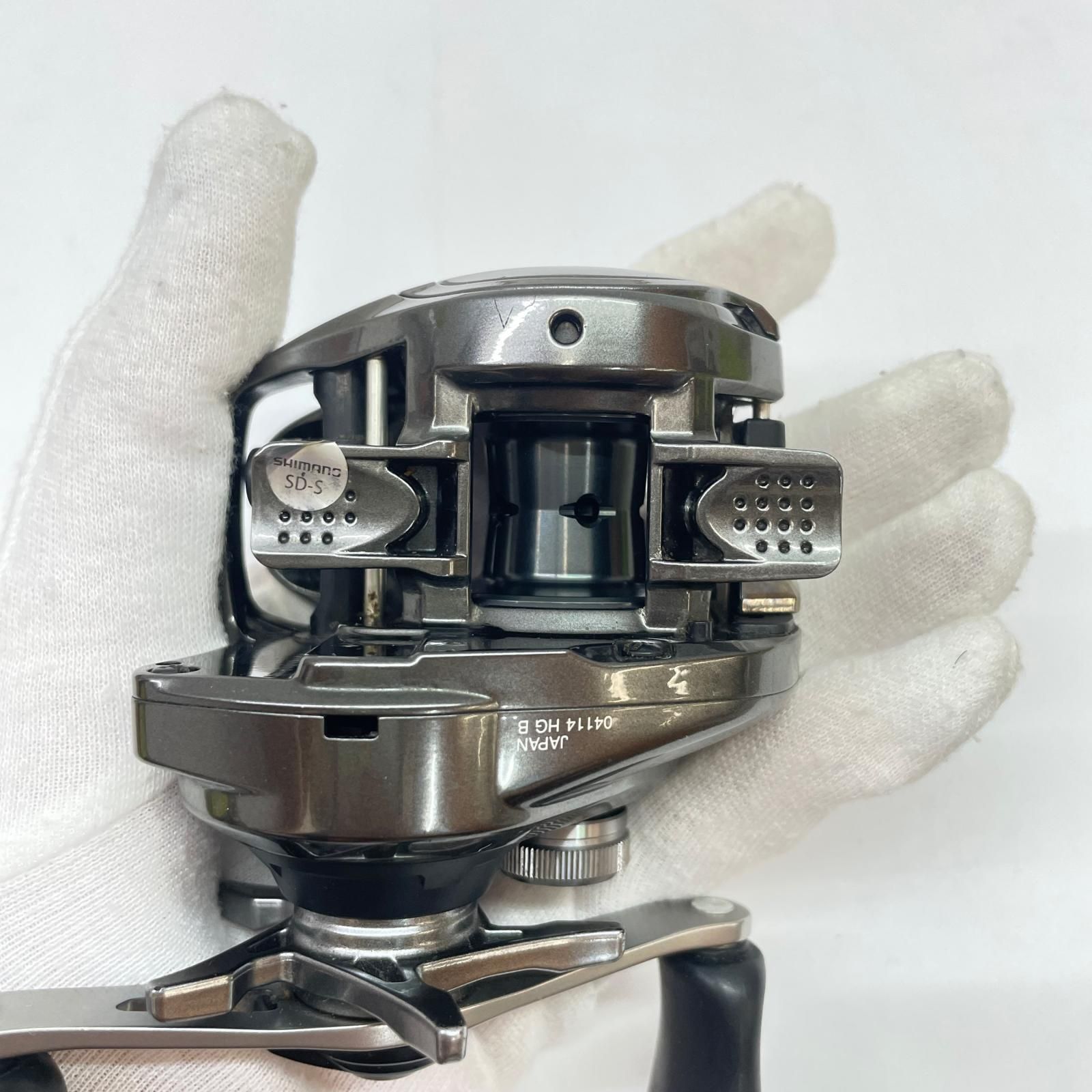 瀬戸大橋店】 中古 SHIMANO | シマノ リール 20メタニウムHG 04114