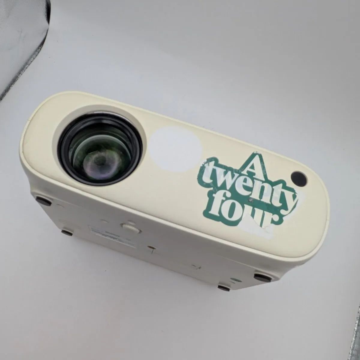WIMIUS W2 Mini Projector 本体 プロジェクター【AK100】 - メルカリ