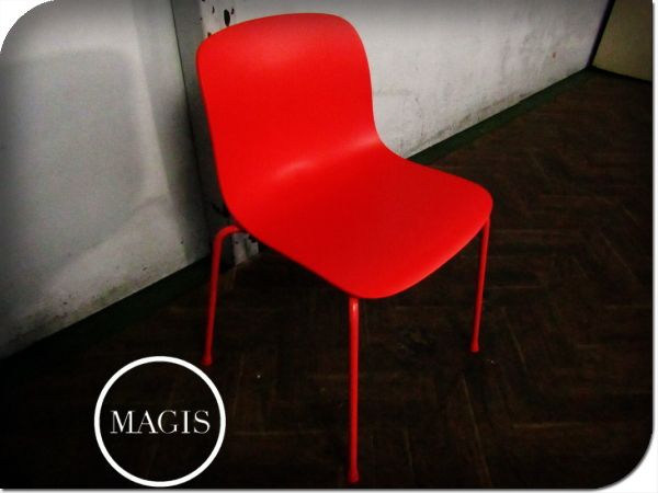 ■展示品■未使用品■MAGIS/マジス■高級■SD2382■TROY/トロイ■4legs■red■マルセル・ワンダース■チェア■6.3万■yykn829k
