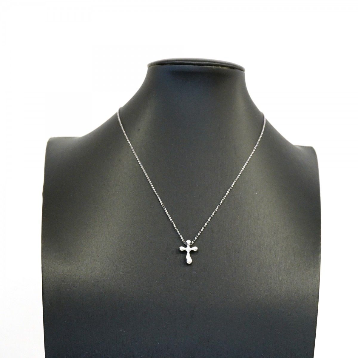 6jgb0123】ティファニー ネックレス スモールクロス シルバー925【中古