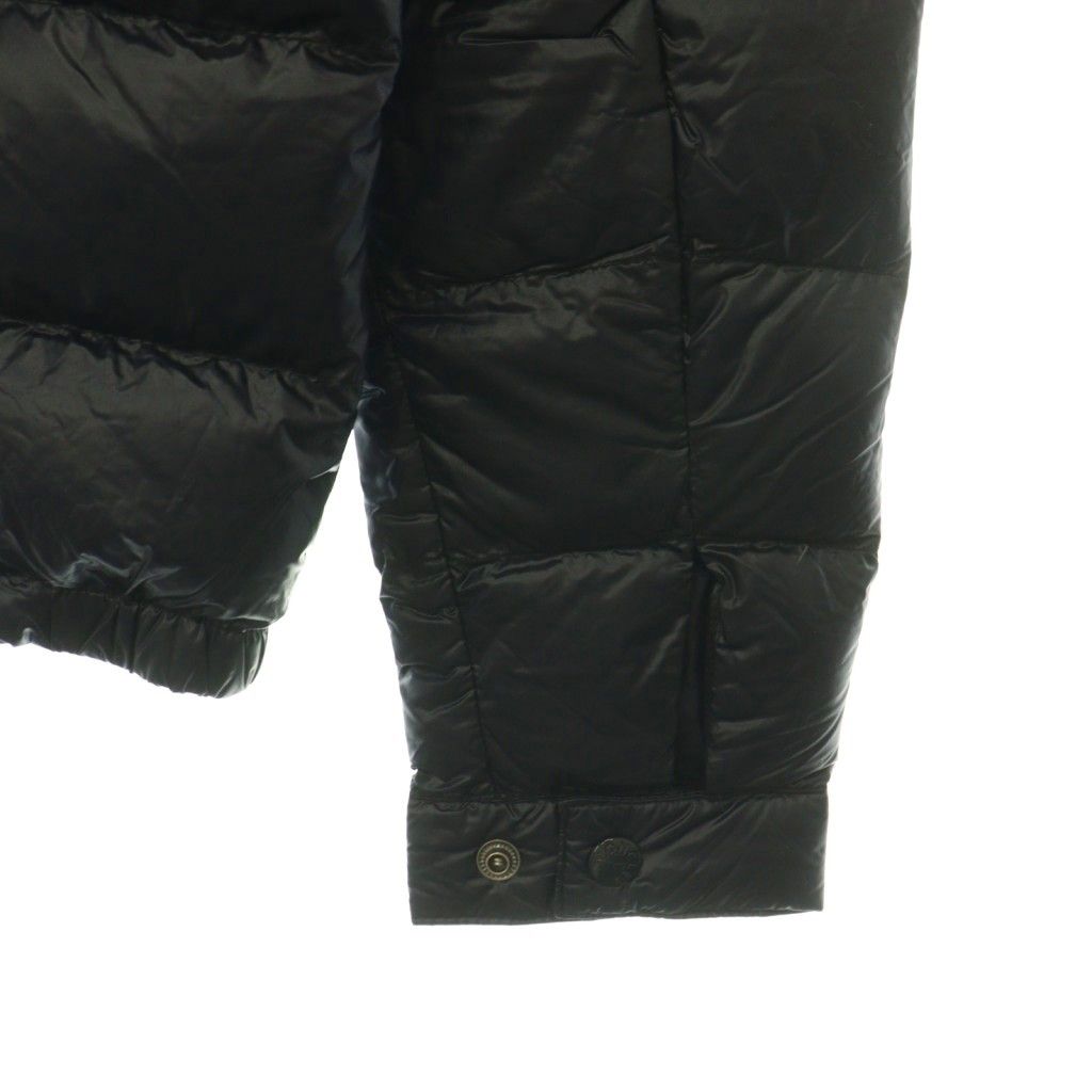 モンクレール MONCLER ACORUS ライト ダウンジャケット ロゴワッペン