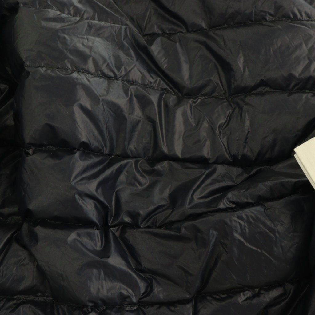 モンクレール MONCLER ACORUS ライト ダウンジャケット ロゴワッペン