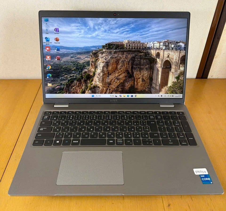 DELL latitude 5520 i5-1145G7 Office付 中古 - メルカリ