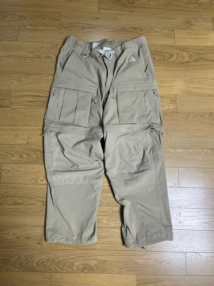 ナイキ ACG スミス サミット パンツ カーキ アジアフィット L