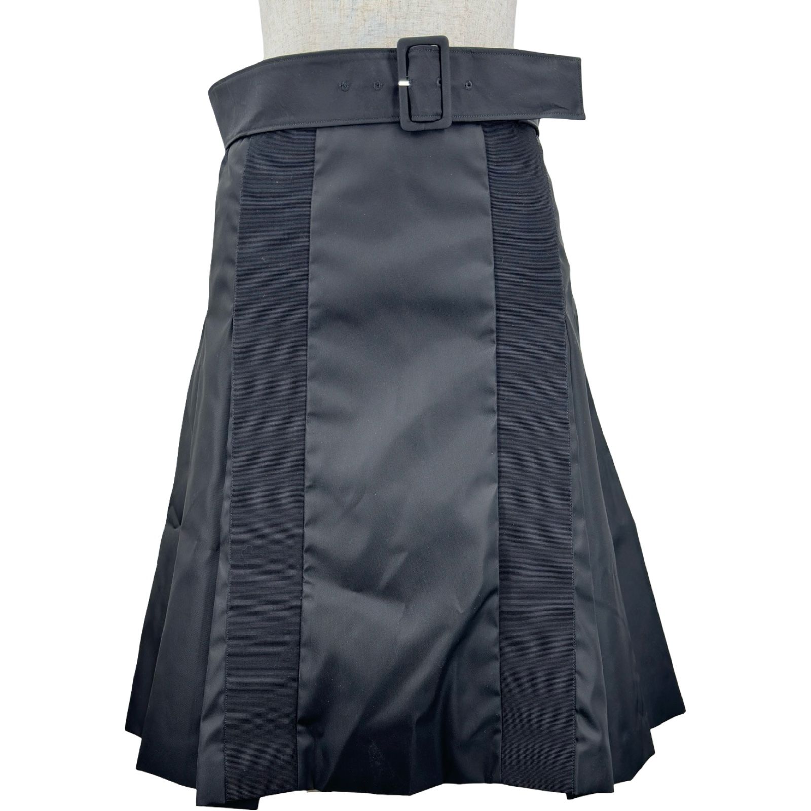 プラダ PRADA ナイロンフレアスカート 21H750 ブラック ナイロン 