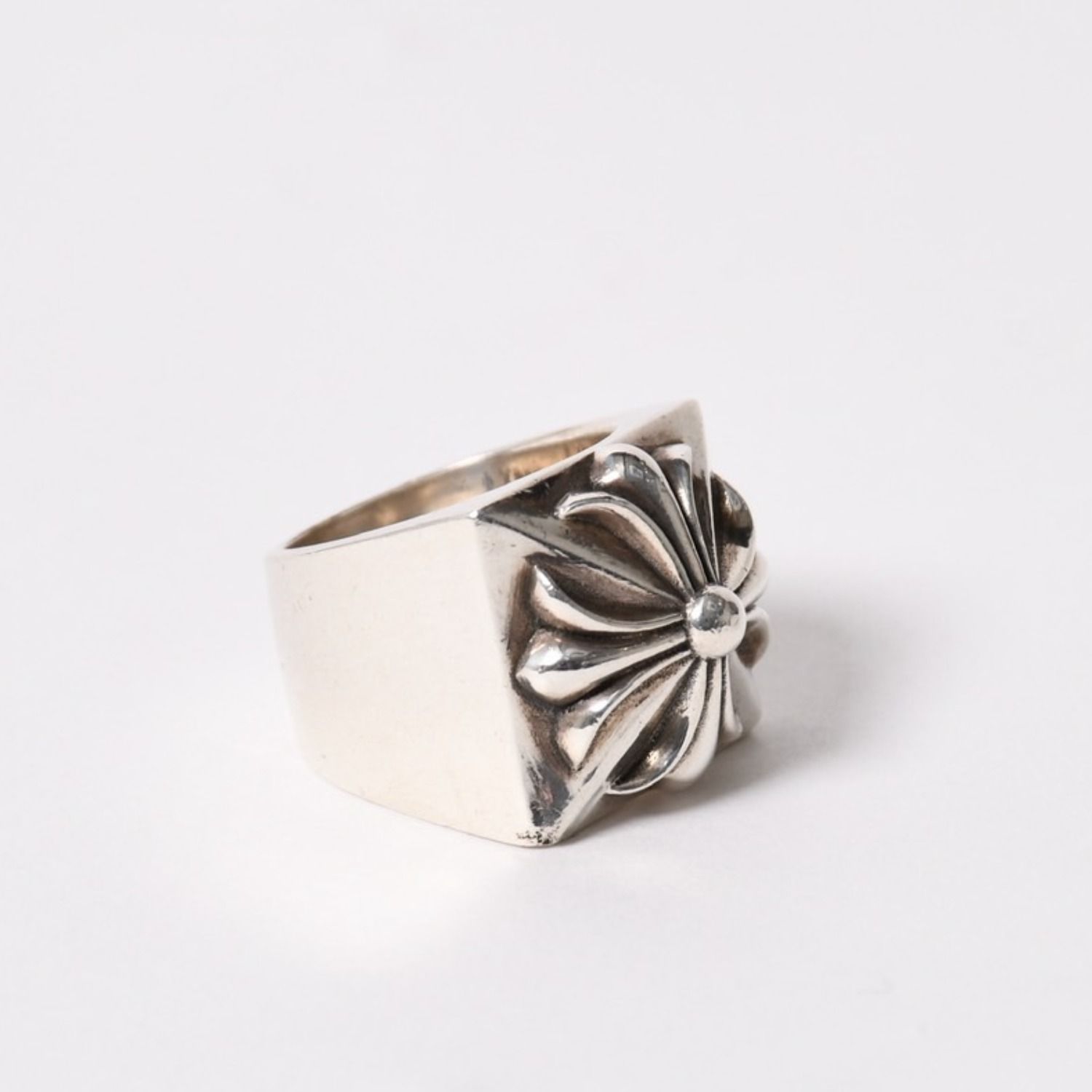 CHROME HEARTS クロムハーツ CH PLUS PYRAMID CHプラス ピラミッド