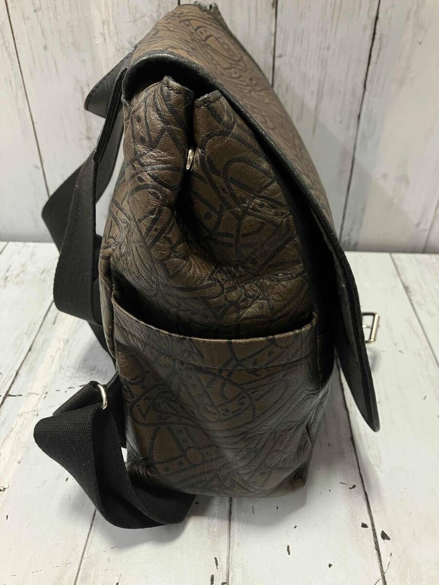 VIVIENNE WESTWOOD アーサーリュック - メルカリ
