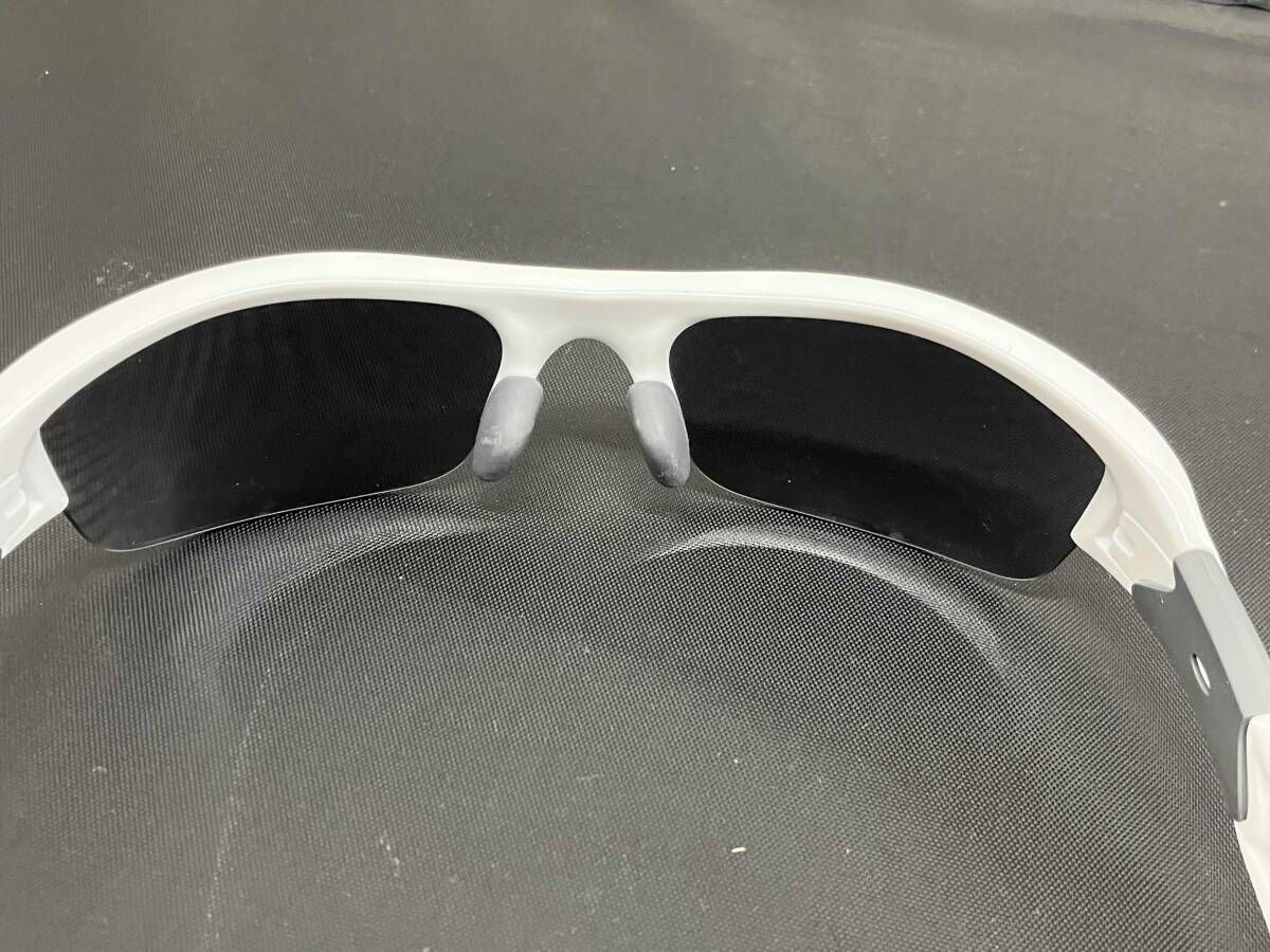 ホワイト OAKLEY／FLAK JACKET ASIA FIT／03-882J／オークリー