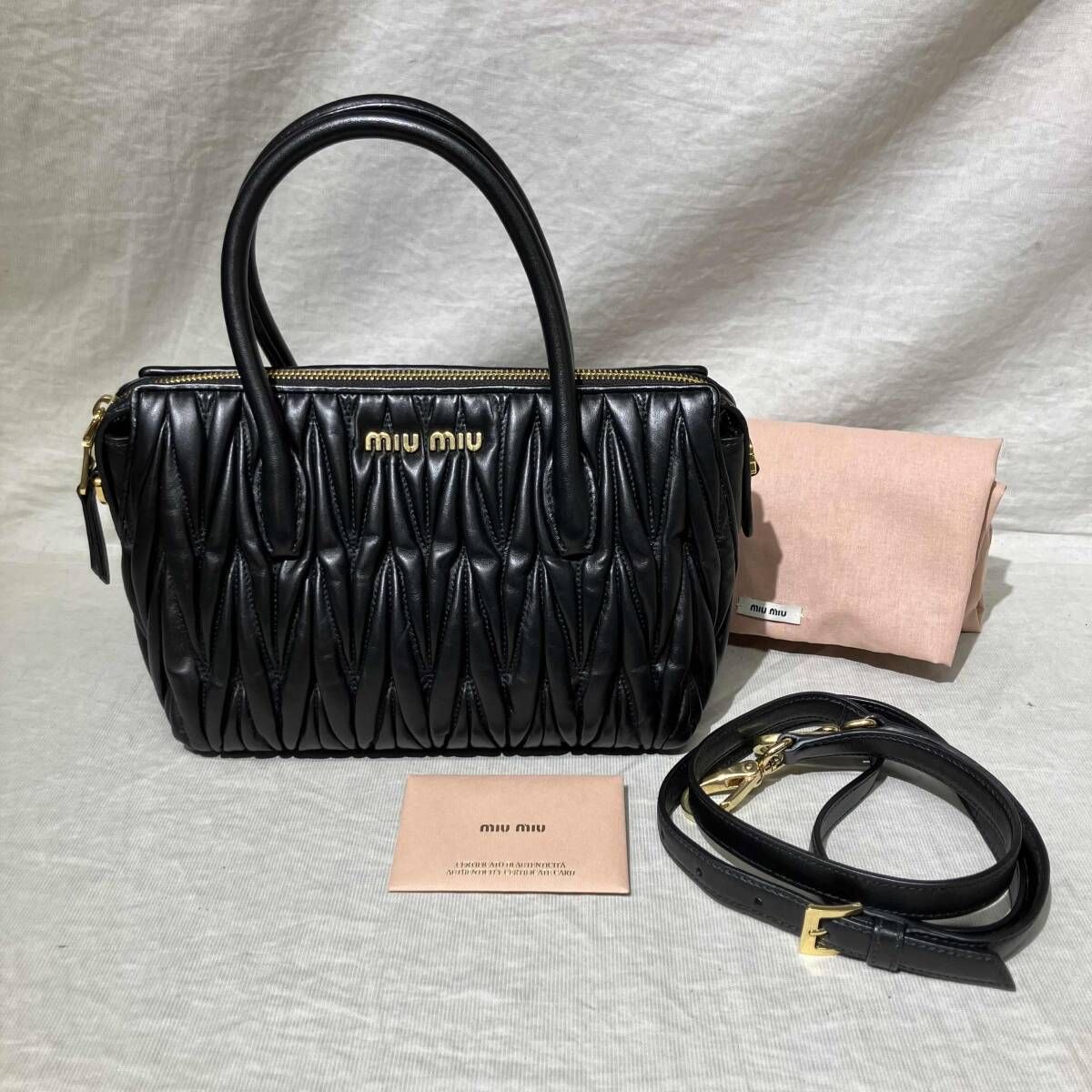 MIU MIU マテラッセ 2WAY ハンドバッグ バッグ ブラック ミュウミュウ