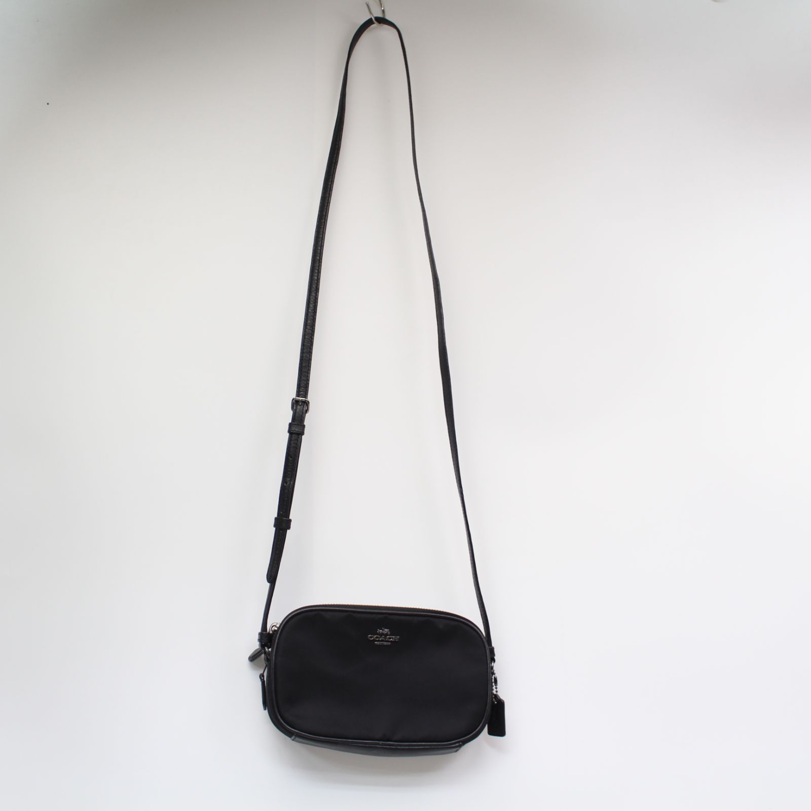 692)【美品】COACH コーチ F87093 カメラバッグ ショルダーバッグ グ ナイロン素材｜詳細画像