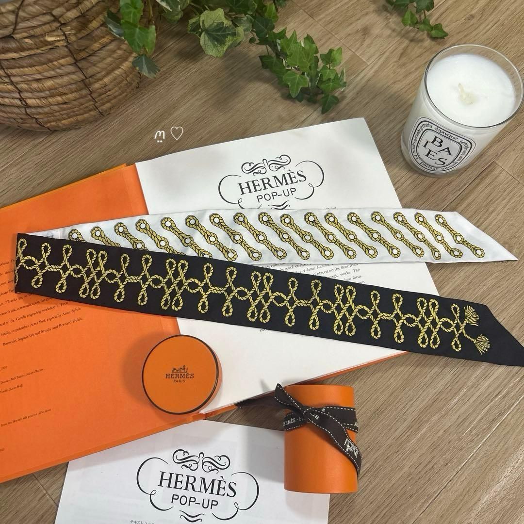 HERMES エルメス ツイリー 飾緒とブランデンブルク飾り シルクスカーフ