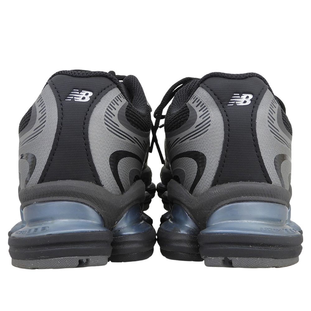 NEW BALANCE　ニューバランス　美品 BLACK SILVER ABZORB シューズ メンズ ブラック 27cm U2000EA　27