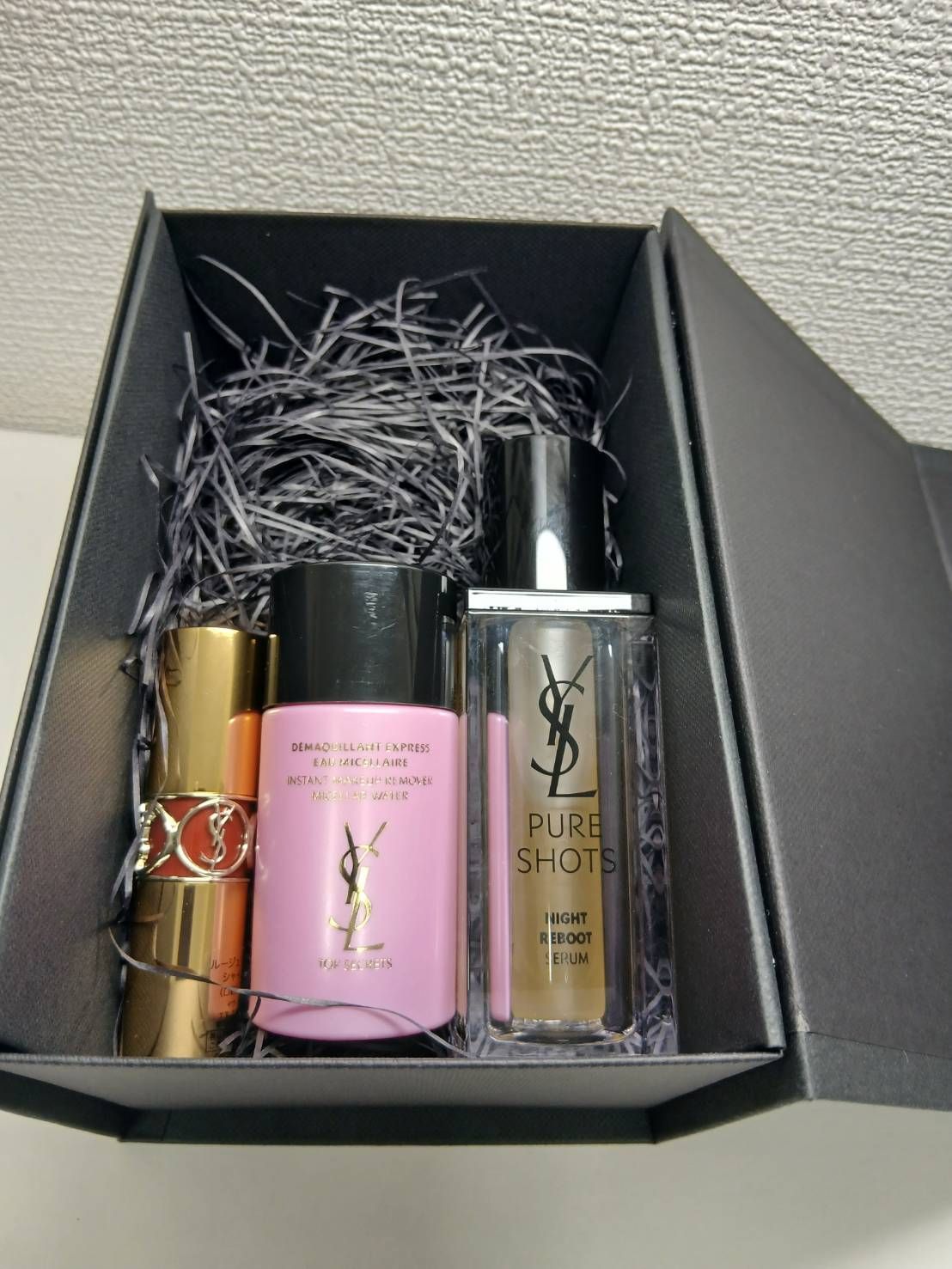 □【限定キット】YSL イヴ・サンローラン ピュアショット スキンケア