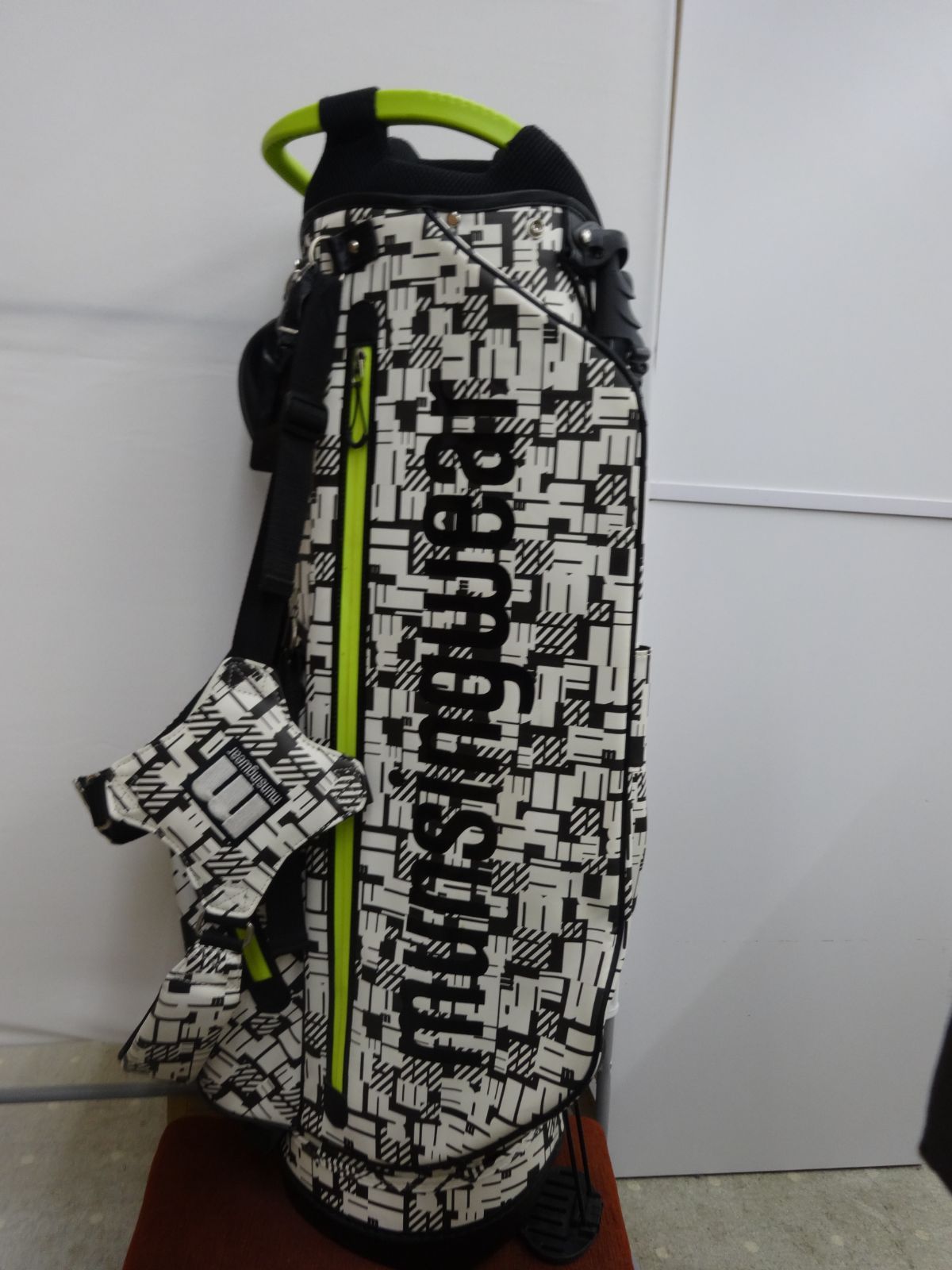 マンシングウェア　スタンドキャディバッグ