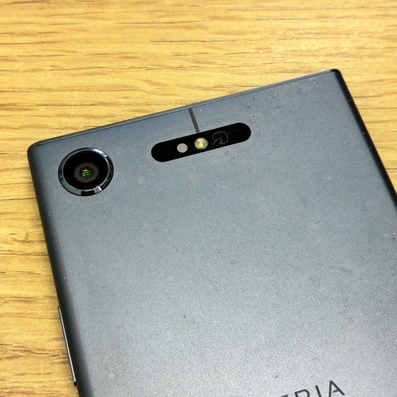 au Xperia XZ1 SOV36 ムーンリットブルー 中古 - メルカリ