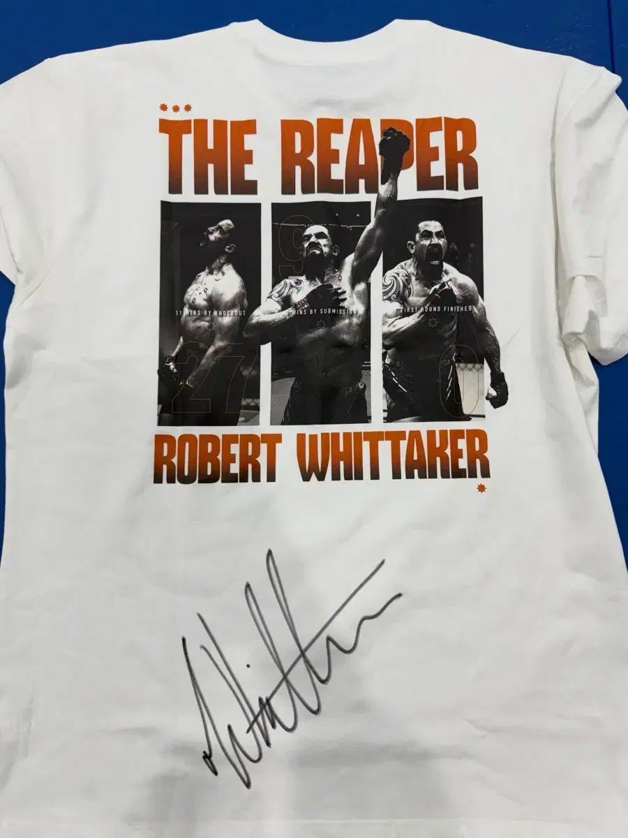 ロバート・ウィテカー 'ザ・リッパー' リー サイン入り Tシャツ
