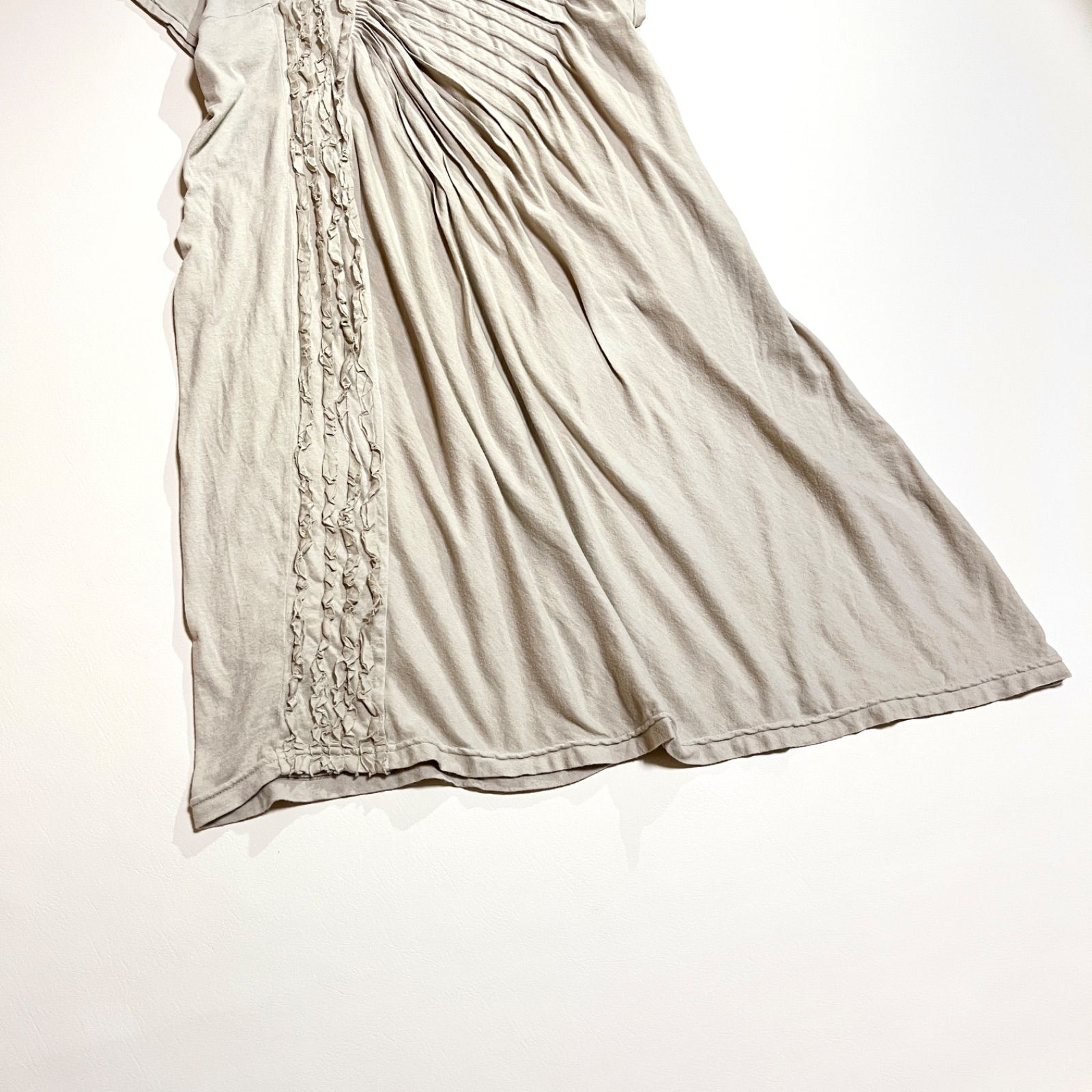 kS50 Plantation アシンメトリー クルーネック カットソー 薄手 タック 