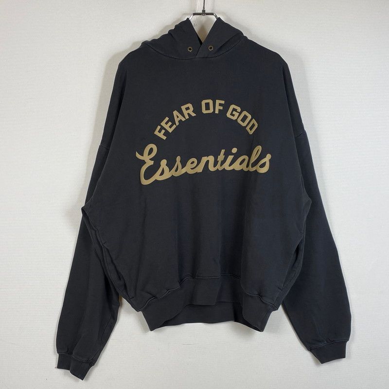 【中古品】 FEAR OF GOD ESSENTIALS フィア オブ ゴッド エッセンシャルズ 90’s FITRAINING LOGO HOODIE フィットトレーニング ロゴ プルーオーバーパーカー 【142-260718-sa-10-tei】