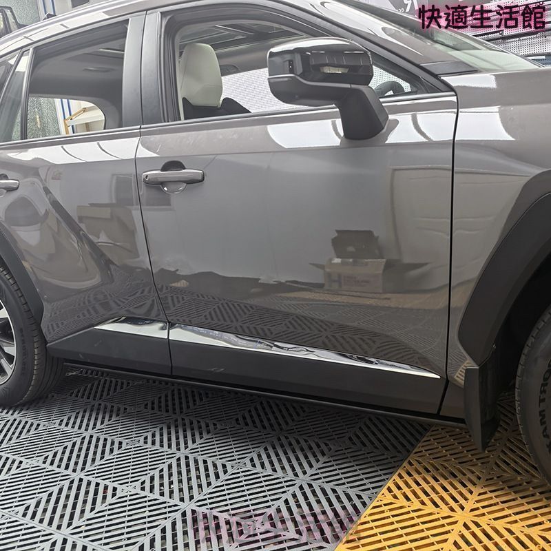 送料無料 トヨタ RAV4 / ヴェランダ 2026 年式 専用 ドアプロテクター ガード モール 外装 ドレスアップ カスタムパーツ ステンレス製 両面テープ付き 4点セット シルバー / グロスブラック / カーボン調 選択可 かっこいい gzj718