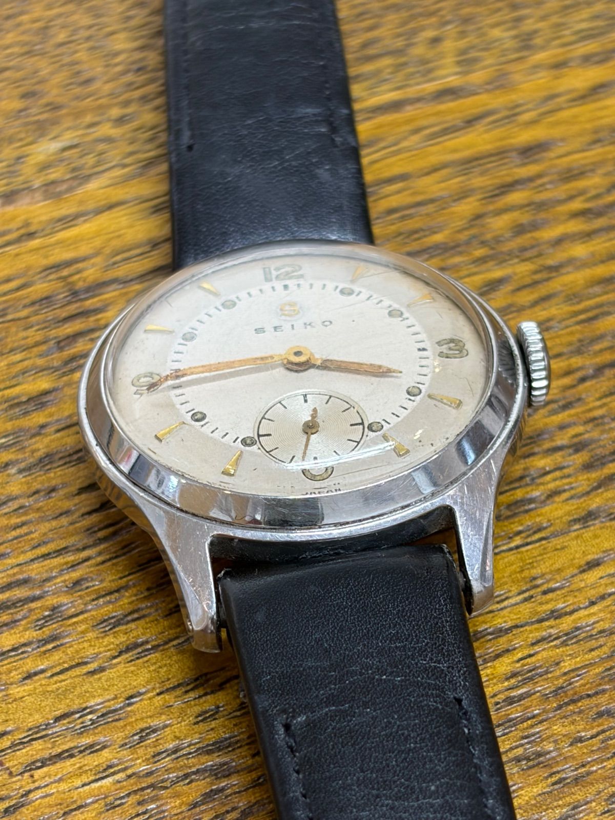 1950年代 セイコー Sマーク スモセコ 手巻き 不動品 ジャンク 裏蓋 鶴