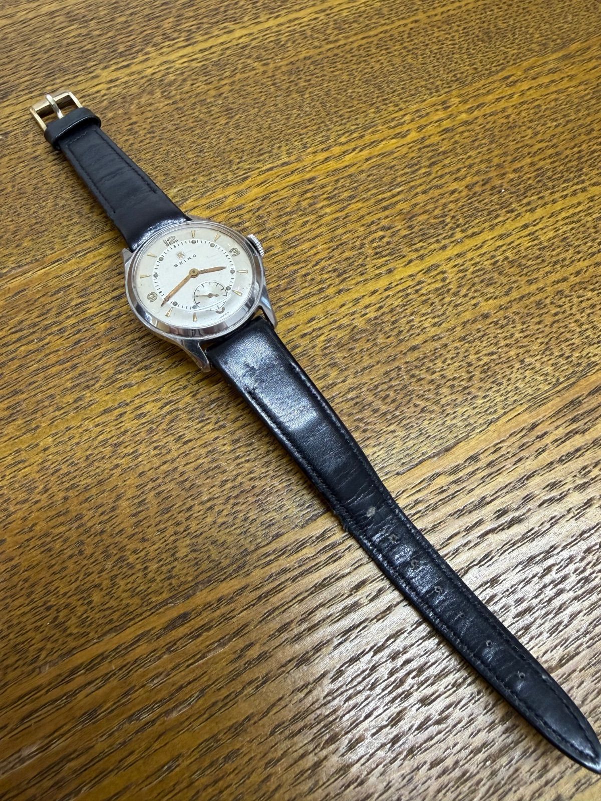1950年代 セイコー Sマーク スモセコ 手巻き 不動品 ジャンク 裏蓋 鶴